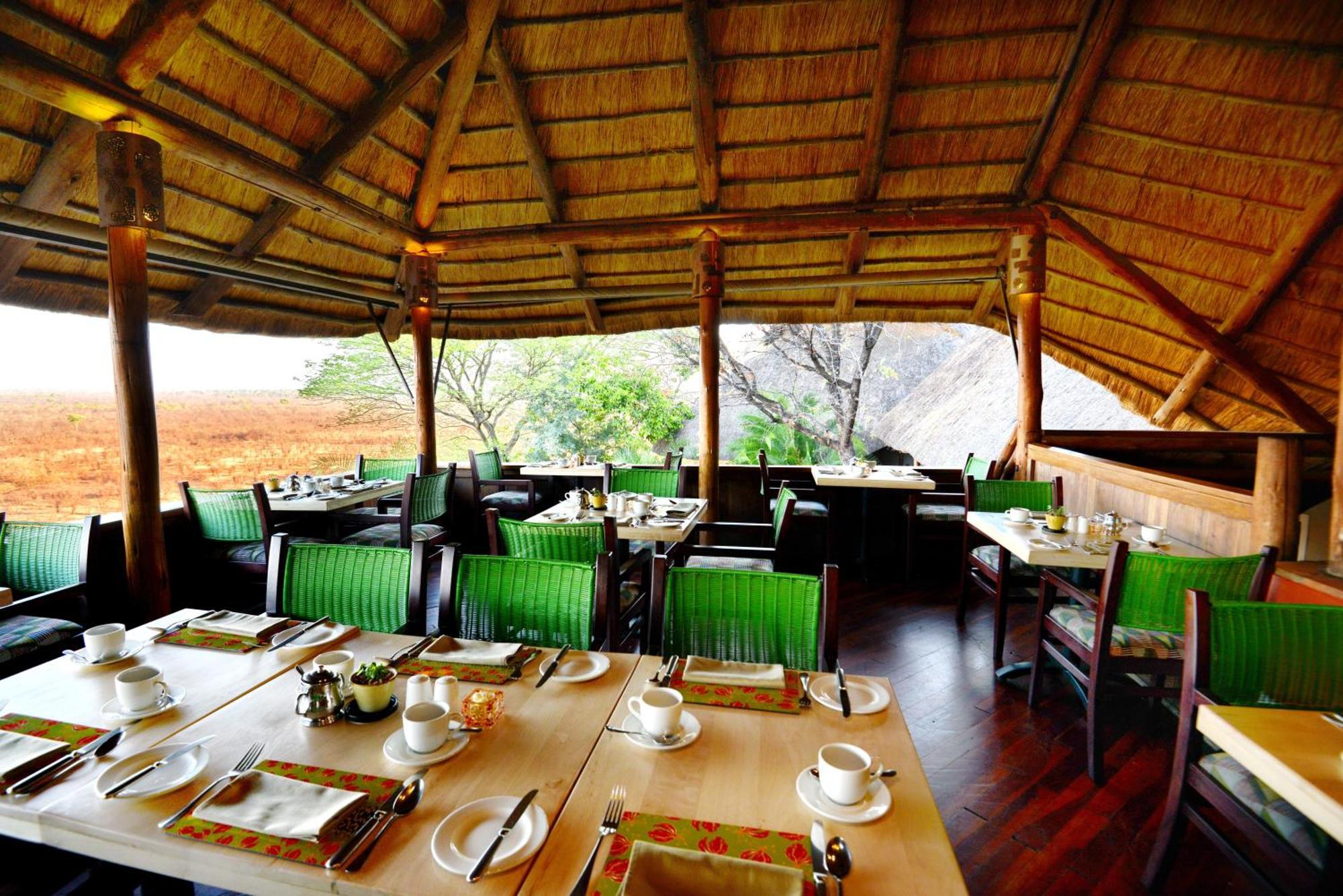 Victoria Falls Safari Suites المظهر الخارجي الصورة