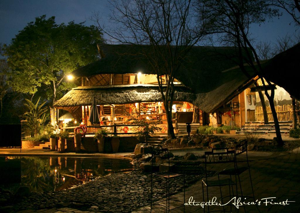 Victoria Falls Safari Suites المظهر الخارجي الصورة