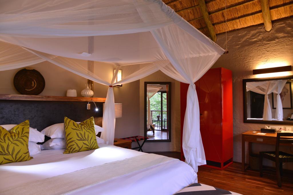 Victoria Falls Safari Suites المظهر الخارجي الصورة