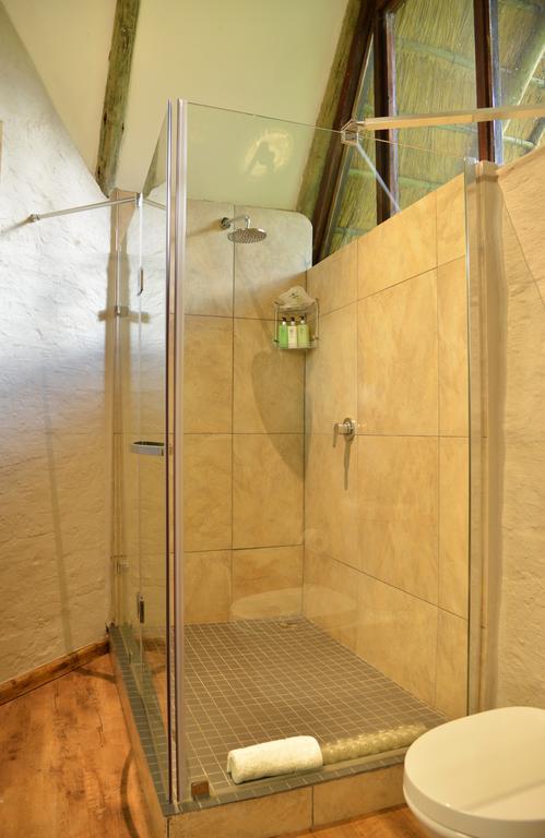 Victoria Falls Safari Suites المظهر الخارجي الصورة