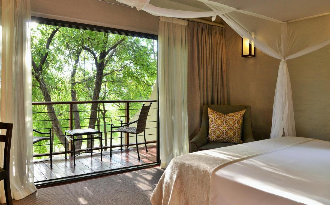 Victoria Falls Safari Suites الغرفة الصورة